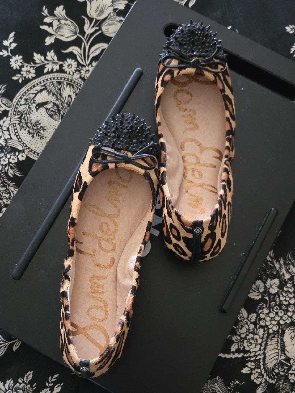 Sam Edelman Leopard Print Ballet Flats with Studded Black Toe Nwot